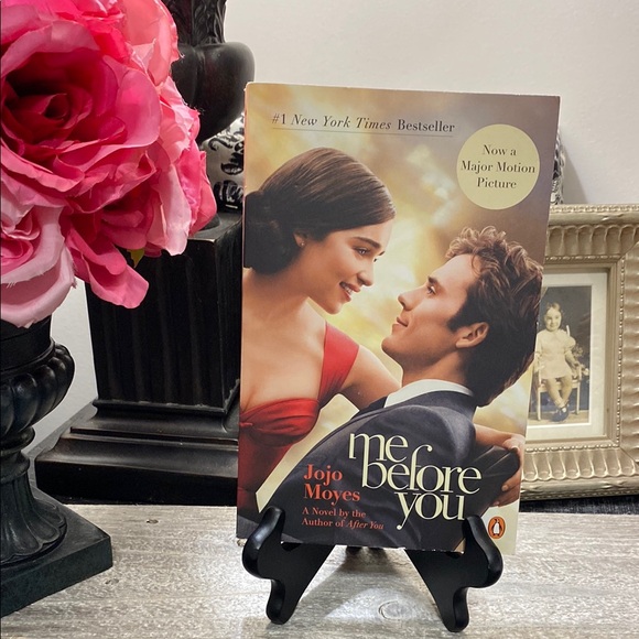 Original Penguin Other - Me Before You by Jojo Moyes - Romance Paperback, Red & Cream Cover